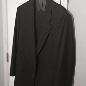 Joseph A. Bank 2 Peice Dark Gray Suit   43R